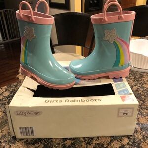 Lily & Dan Girls rainbow boots, size 7/8